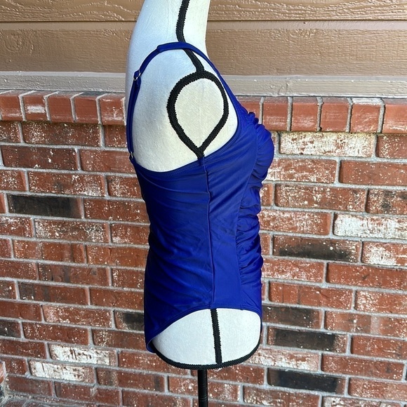 Beautikini Women's Ruched Slimming Full Coverage One Piece Swimsuit Size Medium - Picture 2 of 6